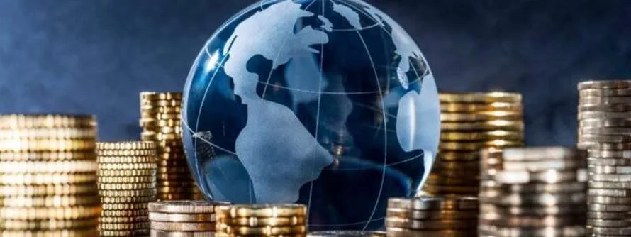 Experts Club проанализировал ключевые тренды мировой экономики за последние десятилетия