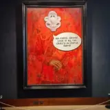 Британские защитники животных заклеили портрет Карла III