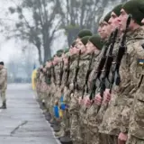 Студенты и полицейские в Украине будут проходить базовую военную подготовку