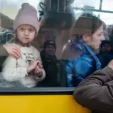 Эвакуация из Донецкой области – ОВА решила принудительно эвакуировать детей с родителями из 5 сел в прифронтовой зоне