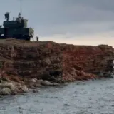 Оккупанты в Крыму установили ЗРК прямо над пляжем