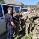 На Тернопольщине мужчина в военной форме расстрелял людей