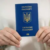 Литва намерена продлить вид на жительство для украинцев