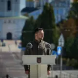 Зеленський хоче змусити Путіна припинити війну дипломатичним шляхом