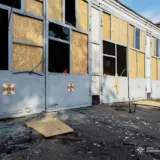 Обстріл Нікополя – окупанти тричі атакували рятувальників