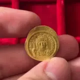 Золоті монети царської доби знайдені у Болгарії – фото