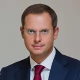 Ростислава Шурма звільнено з посади заступника керівника Офісу президента України