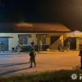 На Хмельниччині вночі 14 вересня розстріляли з автомата поліцейських – є поранені