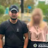 Дівчата спалювали військові автомобілі на Полтавщині