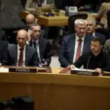Зеленский убежден, что войну, развязанную Россией против Украины, нельзя успокоить разговорами