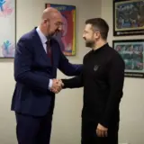 Зеленський провів переговори з президентом ЄР
