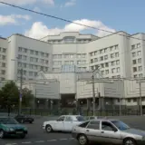 Силовики допомогли колишньому голові Конституційного суду втекти за кордон
