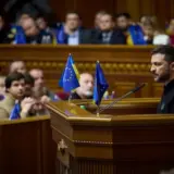 Зеленский провел двухчасовое совещание в Раде