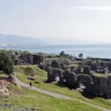 Надпись, которой 2000 лет найдена в Анемуриуме – фото