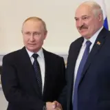 Лукашенко пригрозил войной Путину