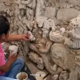 Рельефы со змеиными династиями найдены в Мексике