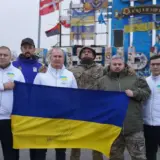 Волонтери БФ Надія з Валерієм Дубілем передали критичну медицину в стабпункти на лінію фронту