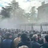 Протести в Абхазії – у Сухумі почалися сутички під час протесту проти інвестиційної угоди з Росією