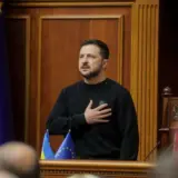 Зеленський обіцяє українцям виплату всіх зарплат та пенсій
