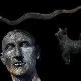 У гарячих джерелах Сан-Кашано-дей-Баньї знайдено вражаючі бронзові статуї