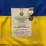 Гловнокомандувач ЗСУ Сирський нагородив Валерія Дубіля та волонтерів БФ молодіжної ініціативи Надія