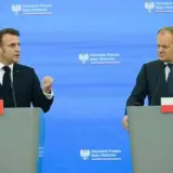 Макрон заявил о необходимости тесно работать с Украиной и новой администрацией США