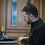 Зеленский провел разговор с премьером Великобритании