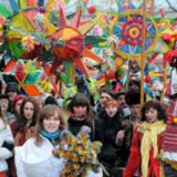 Різдво 2024: колядки, хто і як колядує
