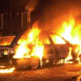 Тысячу автомобилей сожгли во Франции