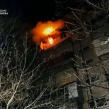 Пожежа у Києві – пожежа сталася в одній з квартир багатоповерхового будинку на вулиці Ореста Левицького