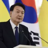 Президент Южной Кореи забаррикадировался на вилле