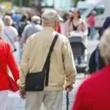 Немецкий экономист считает, что пенсионеры должны участвовать в перевооружении Германии