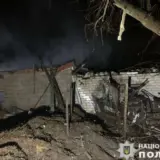 Атака дронів – російські дрони зруйнували житлові будинки у Чернігові