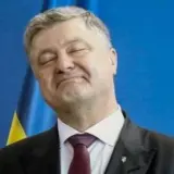 Порошенко отстранили от участия в заседаниях парламента