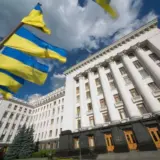 В Офисе президента станет больше чиновников
