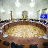Зеленський доручив врегулювати дисбаланс експорту та імпорту
