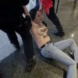 А Мадриді активістка Femen увірвалася на зустріч Патріотів Європи – дивитися відео