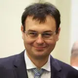 Гетманцев хоче провести ревізію всіх родовищ відданих поважним людям