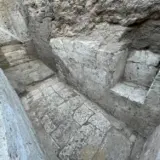 Царская гробница неизвестного фараона найдена в Египте