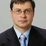 Допомога ЄС Україні може змінити фокус із поточного озброєння на відновлення країни