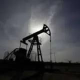 ОПЕК+ ограничила выработку нефти в России