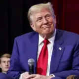 Трамп вирішив відкласти торговельну війну з усім світом