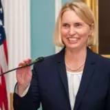 Посол США в Україні подала у відставку