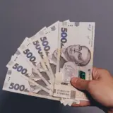 Выплаты украинцам – сотни тысяч украинцев получат выплаты ко Дню Независимости