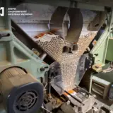 На Київщині зі свиноферми зробили тютюнову фабрику