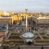 Економіка України продовжує падати
