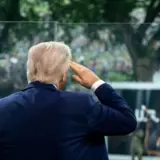 Трамп 14 июня 2025 года принял поенный парад в Вашингтоне – смотреть видео