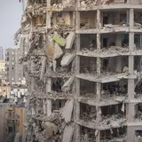 При попадании иранской ракеты в жилой дом в Бат-Яме погибли 5 украинцев