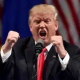 Рейтинг Трампа установил новый рекорд