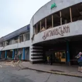 Станция метро “Лукьяновская” пока закрыта на вход и выход